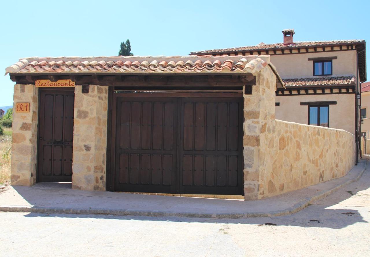 הוילה Riofrio de Riaza El Mirador Del Hayedo מראה חיצוני תמונה